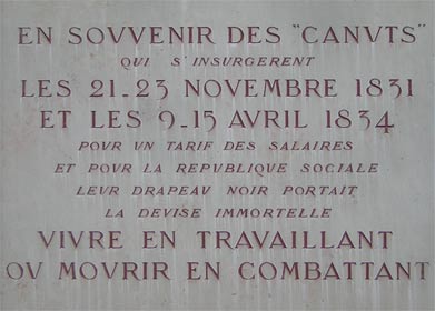 plaque de souvenir des révoltes des canuts lyonnais